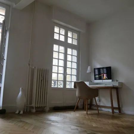 Appartement Luxurious Urban Renovated Near Cathedral